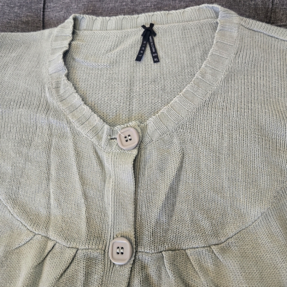 Women's Green Sweater